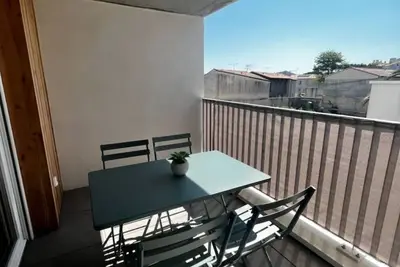 Image de T3 neuf avec balcon - La Rochelle- Les Minimes