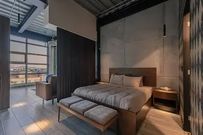 Image de Experience Luxury at Mr. Herold Homes