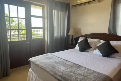 St. Lawrence Suites - Suite Seven