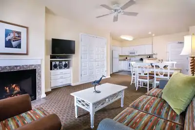 Image de Long Beach Worldmark- week of Rod Run- sleeps 6