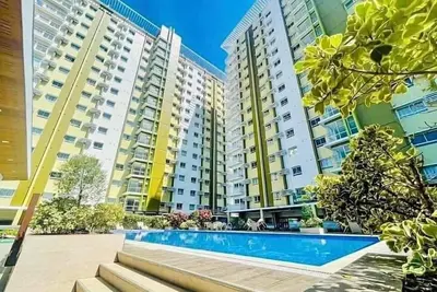 Image de Mesaverte Condotel Near Sm Gaisano Robinson Centrio