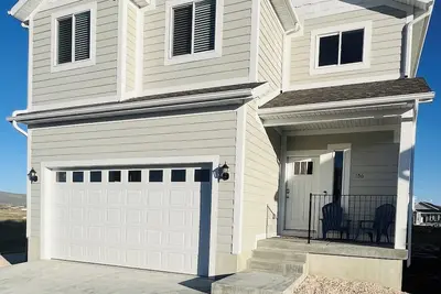 Image de Beautiful home at Bear Lake sleeps 20+ with access to Ideal Beach included