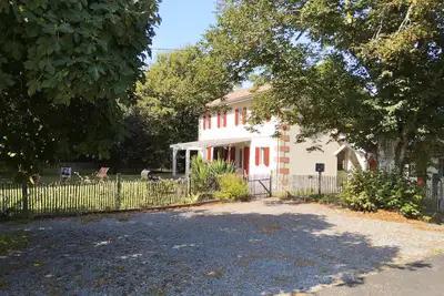 Image de Grande maison pour 9 personnes Ă 600m du lac