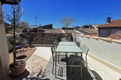 Image de Maison de village au cœur de la Provence avec toit terrasse au calme absolu
