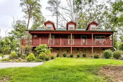 Image de Magic Mountain Cabin w/ Fire Pit & Views | Cozy 3br by Beyond Expectations