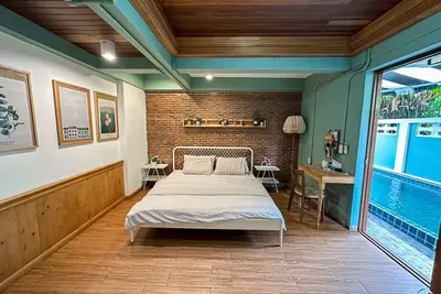 Image de T-house 2 - 2 pax 1kingbed1. 5baths With Swimming Pool and Wifi, bangkok Thong lo