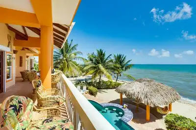 Image de Villa 99-Stunning 4br Townhouse-Beachfront-w\/ Pool