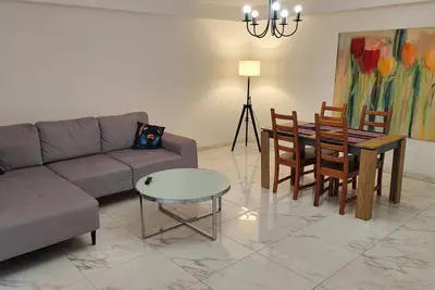 Image de Luxury apartment (81m²) near Düsseldorf, completely renovated, with parking space