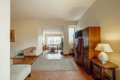 Image de Grand Botanic Garden Apartment by Vacationy
