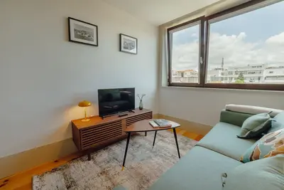 Image de Legacy Oporto Design Apartment G by Vacationy