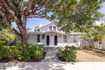 Image de Vintage Coastal Cottage 4Bd/2Bth Downstairs Unit\n