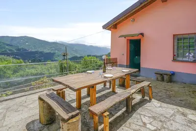 Image de Belle maison Ă Tribogna avec WiFi