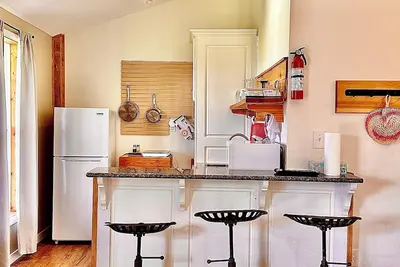 Waterfront Two Bedroom Newly Built Cottage, Beach, Covered Deck, Firepits