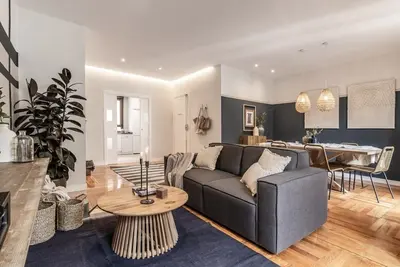 Image de Sebastiano - 3 bedrooms and balcony in Almagro
