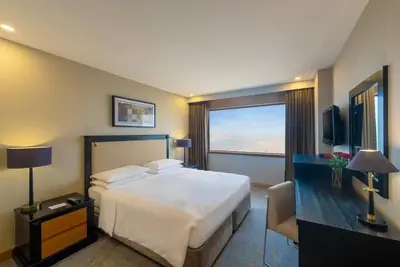 Image de Four Bedroom Apartment Near Gold Souk Dubai Ab