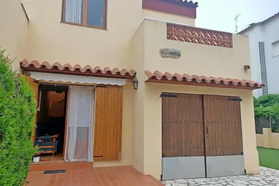 Image de Maison de vacances Ă l'Escala proche du bois. Hutg-071512