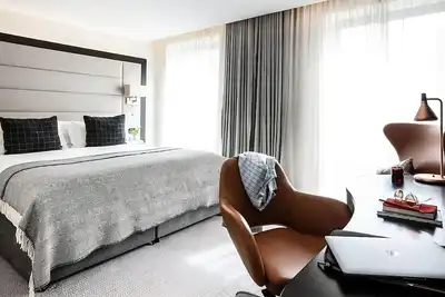 Image de Enjoy a Hassle-Free and Suiting Stay! 2 Relaxing Units, Downtown Location!