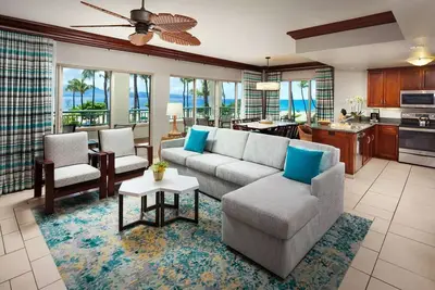 Image de 𝐅𝐢𝐧𝐝𝐢𝐧𝐠 𝐌𝐞𝐢𝐥𝐢 Premium Beachfront Ocean Club Resort+Amenities. 3br