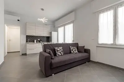 Image de 𝐇𝟏𝟏 [Appartement deux pièces Arma-Taggia] 2a