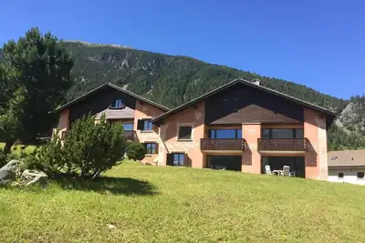 Image de Appartement de vacances La Punt-Chamues-ch pour 1 - 4 personnes avec 2 chambres Ă coucher - Logement
