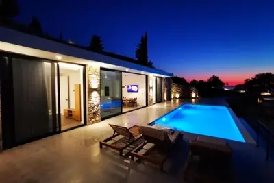 Image de Mandevilla Hillside Luxury 2 Bedroom Villa