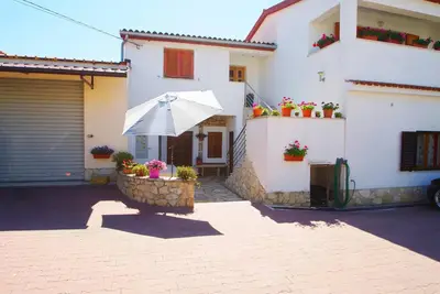 Image de 2 bedroom holiday apartment in village Loborika, close to Pula
