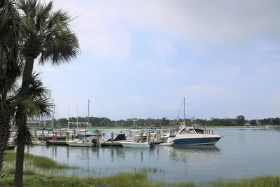 Image de 2br/2ba Folly River views~ Salty Sunset