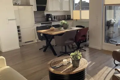 Image de Residence-DĂĽnengras with penthouse flair, just 2 minutes from the Baltic Sea beach