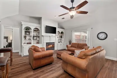 Image de The Summer Place House / 4 Bed 2 Bath / The Perfect Home Away From Home