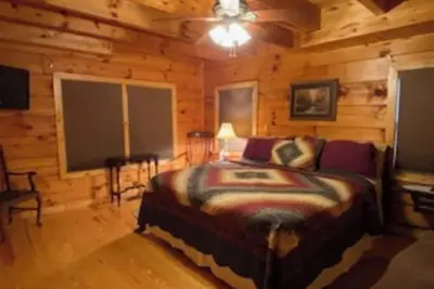 Image de Cabin on the Creek