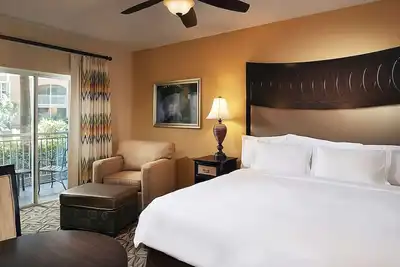 Image de Your Dream Vacation in Orlando! Full Kitchen, Swimming Pool, Free Parking!