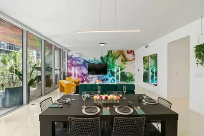 Image de Wynwood 2br 2ba | Free Parking & Balcony