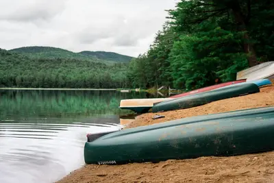 Image de Sweet Chalet by the Lake!