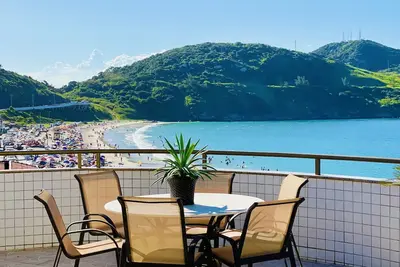 Image de Duplex Penthouse 401 Seafront, private, excellent location, \"right on the sand\"