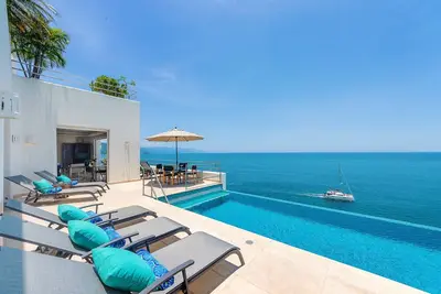 Balboa 7br in Puerto Vallarta by Personal Villas - Stunning Sophisticated Getawa