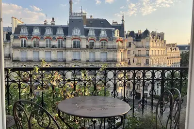 Image de Grand et Luxueux Appartement vue Tour Eiffel, idéalement situé plein coeur Paris