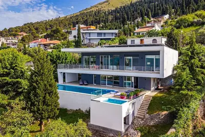 Image de Sunrise - The Twin Villa