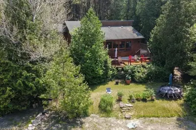 Image de Honey Harbour Island Getaway