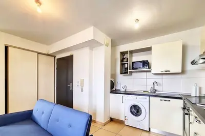 Image de T2 – Louise - 50 m² - Près du centre-ville de Saint-Denis