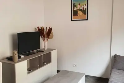 Image de Appartement plein centre ville 5 minutes de la plage