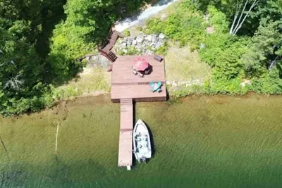 Image de ❤Spacious 3 Br Lake House on Lake Lauzon w/Deck! ❤