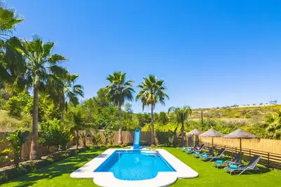 Image de Cubo's Lemon House / Maison rurale / Climatisation / wifi gratuit / Tourisme rural