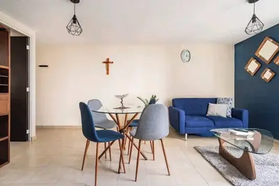 Image de De Regis. Departamento con excelente hubicacion. Céntrico, a 15mnt del centro Cd