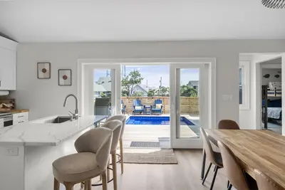 Image de 4br Ocean Beach Luxury Getaway with Plunge Pool