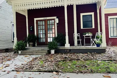 Image de Historic Cumberland Magnolia, steps from restaurants, shopping and coffee shops.