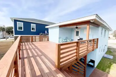 Image de Gone Coastal Upper Unit. Easy walk to beach and boardwalk