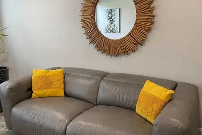 Image de 2/1 close to Downtown Fort Lauderdale, Free Parking, Washer and Dryer