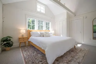 Image de 1830's Large 4br in Heart of Acadia! [Somes Villa]