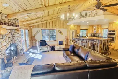 Image de “The HideOut” Ideal Northshore Tahoe Location