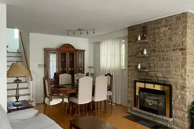 Image de Spacious two bedroom main floor suite in Guildwood